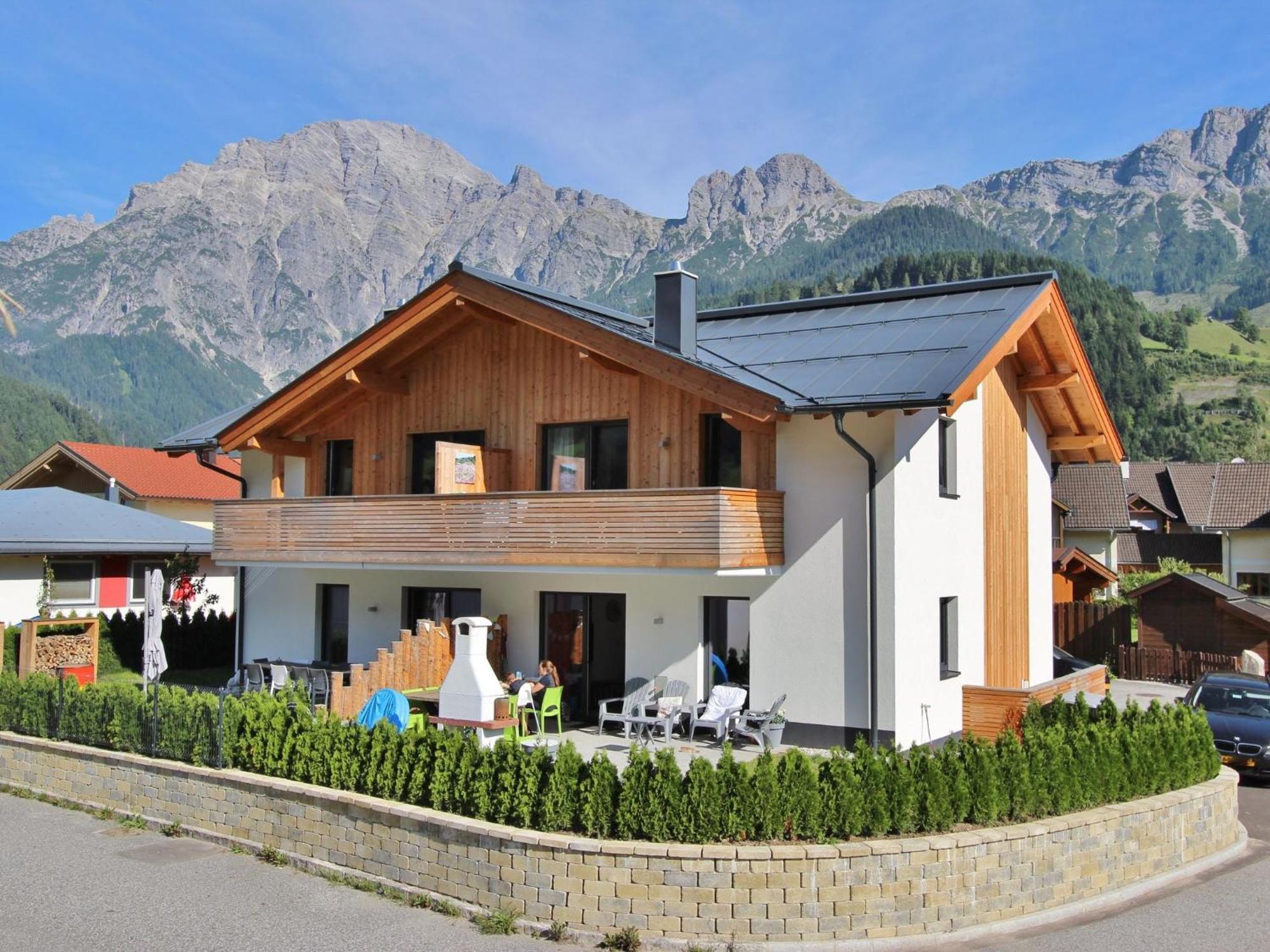 Modern Holiday Home In Leogang With Private Sauna Екстериор снимка