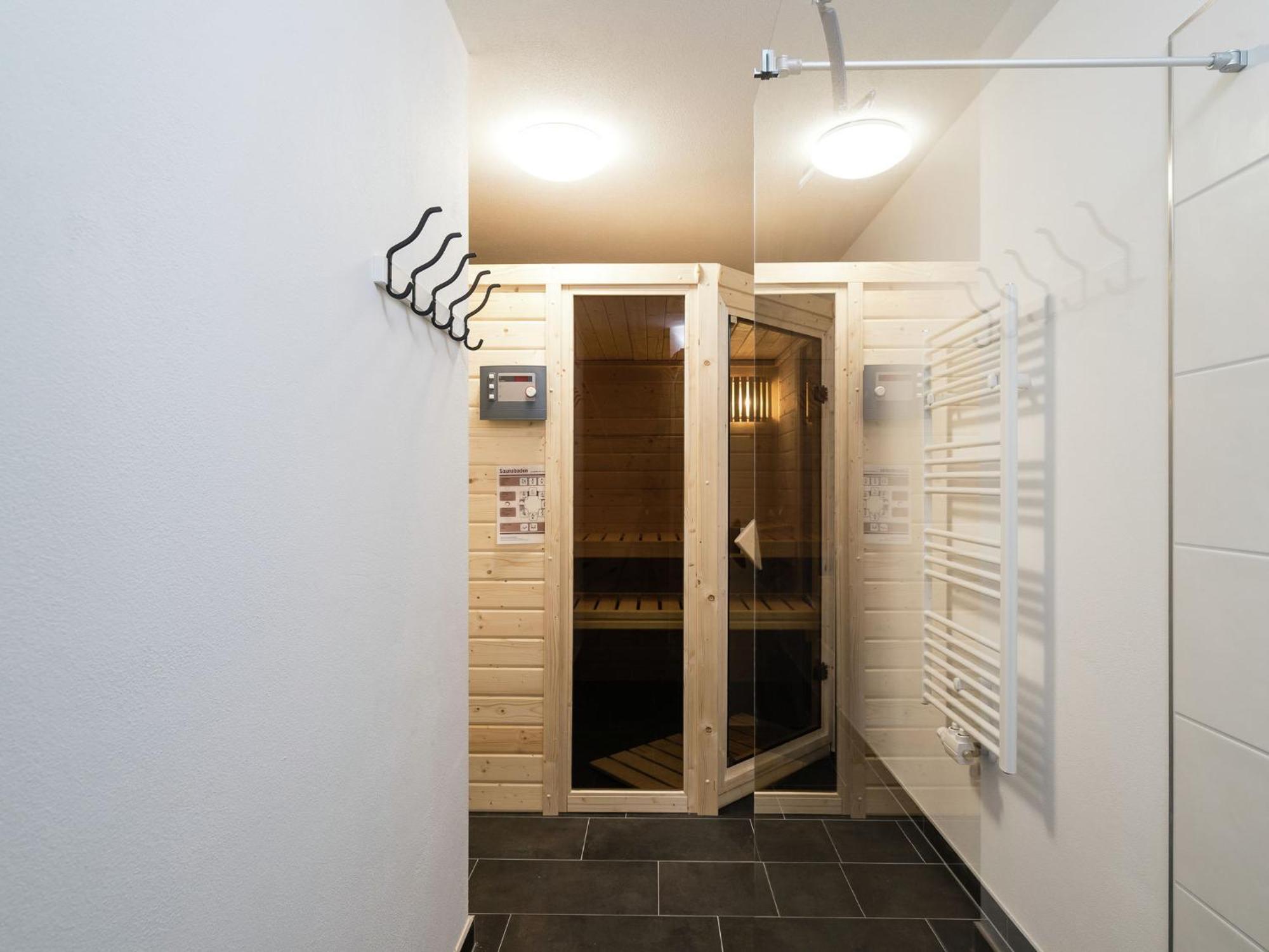 Modern Holiday Home In Leogang With Private Sauna Екстериор снимка